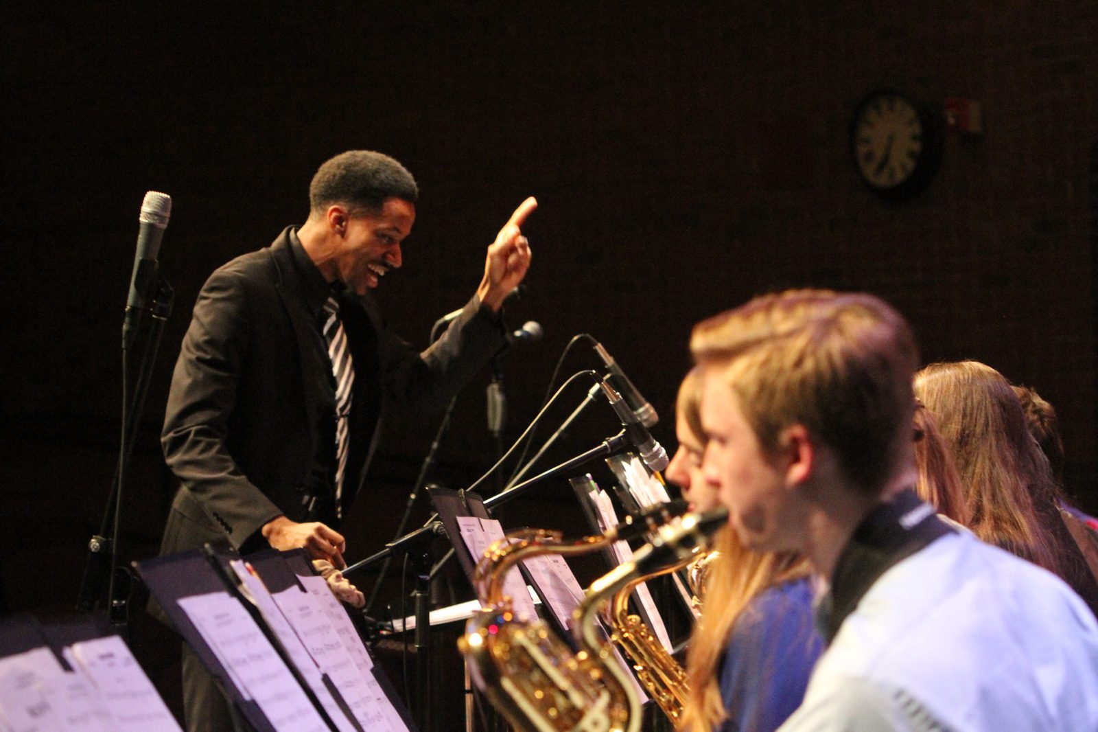Directing a jazz ensemble saxophone section